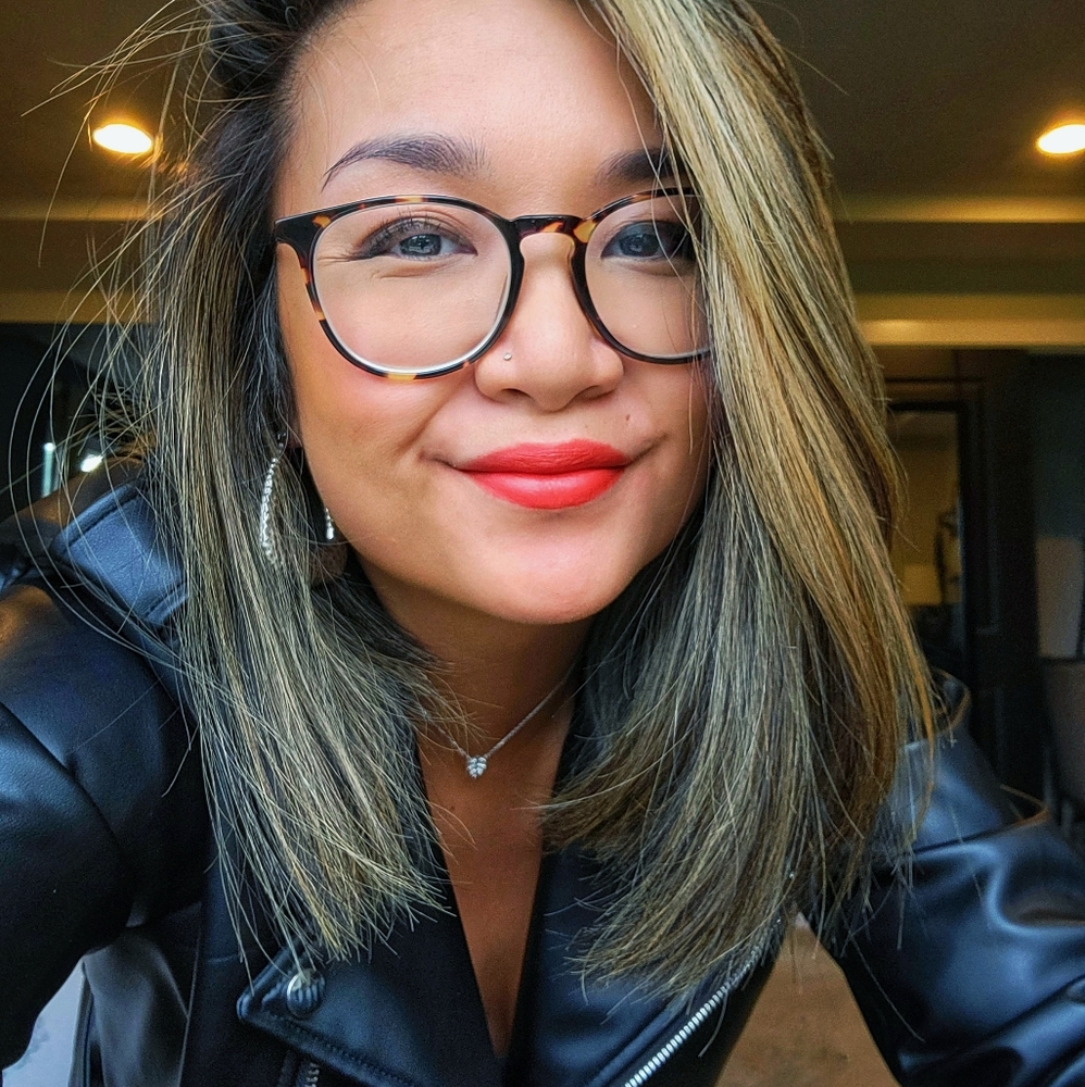 Meet your Posher, Angelica